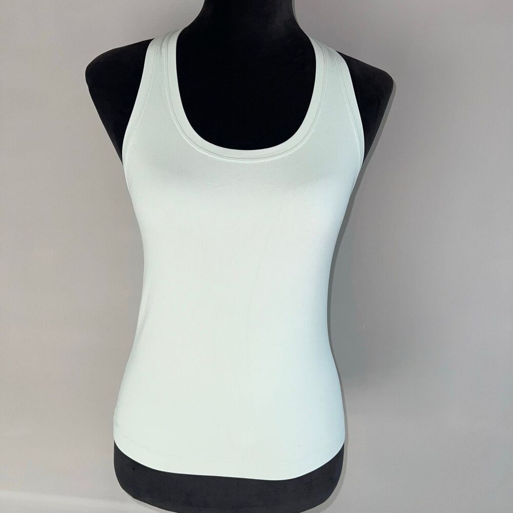 Lululemon Cool Racerback Tank Top Womens 6 Light Sage Green Cropped